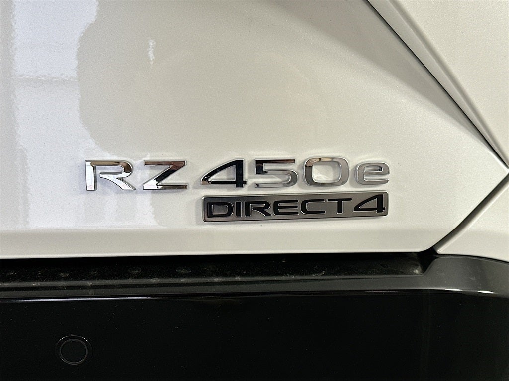 2024 Lexus RZ 450e LUXURY